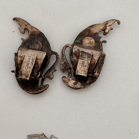 Siam Sterling Silver  Brooch and clip on earrings - Picture 5 of 12